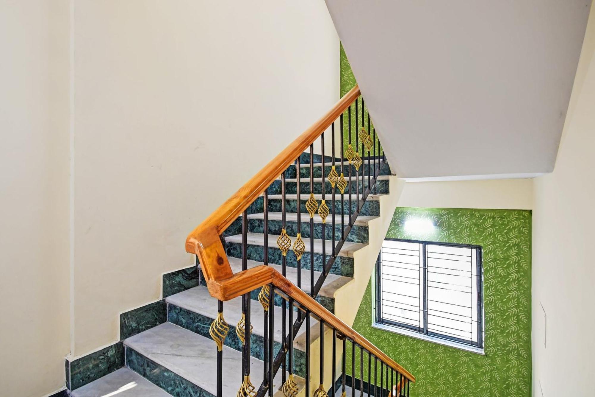 O Comfort N Cozy 3* Kolkata